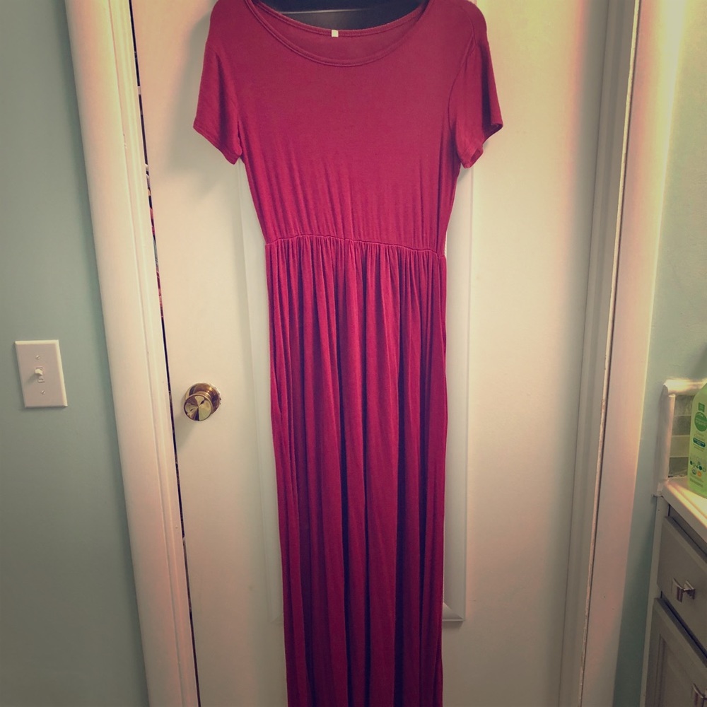 Short sleeve maxi dress with pockets